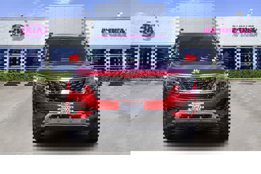 Used 2022 Kia Seltos Nightfall Edition image 2