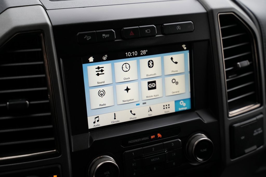 Used 2018 Ford F150 Raptor w/ Equipment Group 802A Luxury image 30