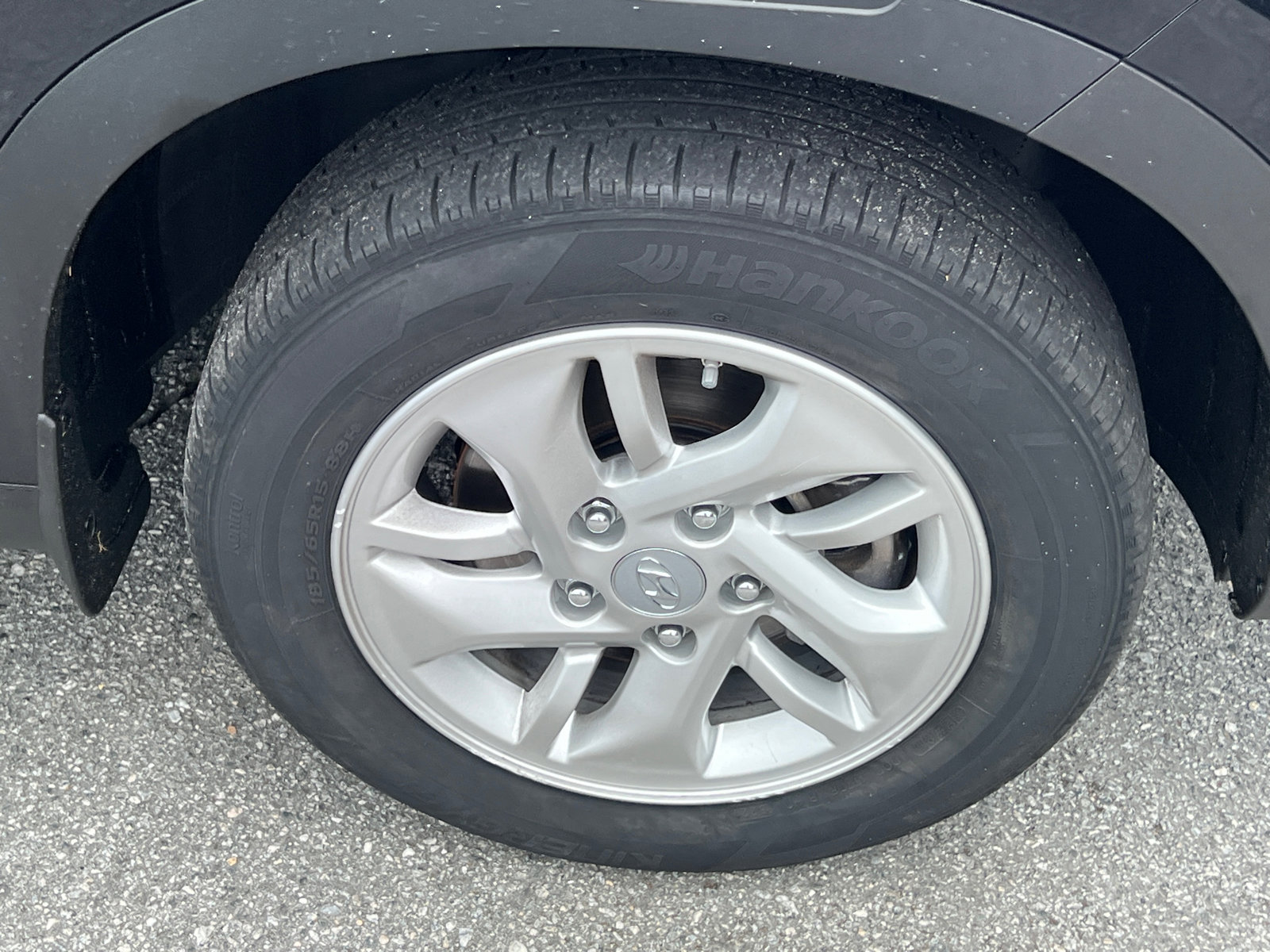 Certified 2022 Hyundai Venue SE FWD image 12