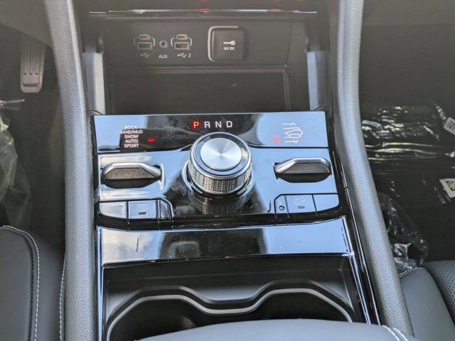 New 2025 Jeep Grand Cherokee Overland w/ Adv Protech Group III image 17