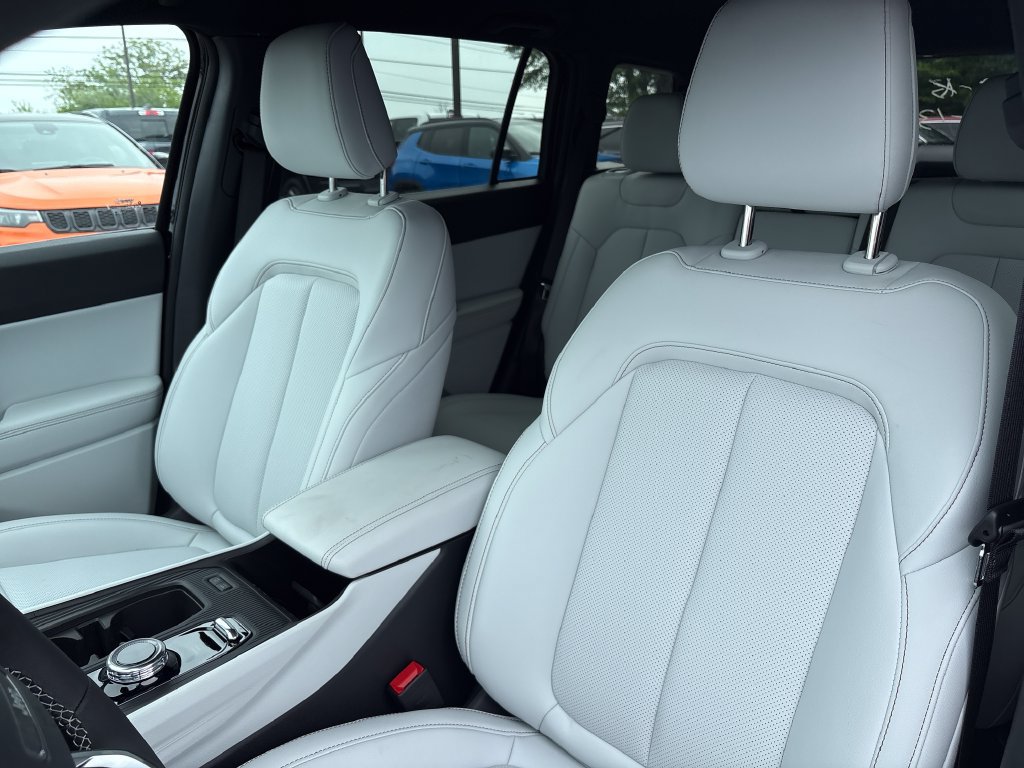 New 2026 Jeep Cherokee Limited AWD/4WD image 17