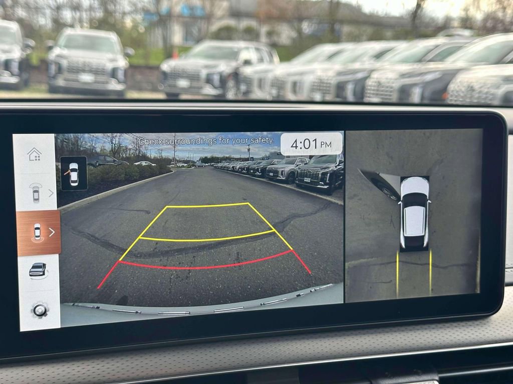 New 2024 Genesis GV60 Performance image 28