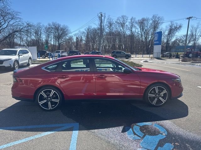 Certified 2024 Honda Accord Sport image 9