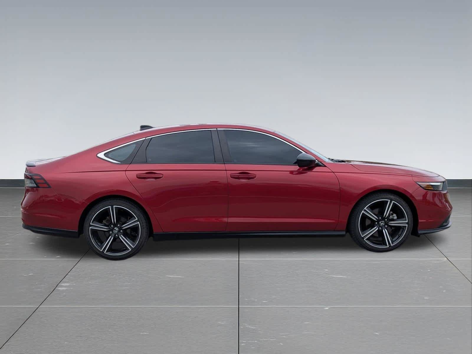 Used 2023 Honda Accord Sport image 7