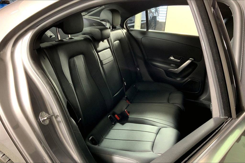 Used 2022 Mercedes-Benz A 220 image 26
