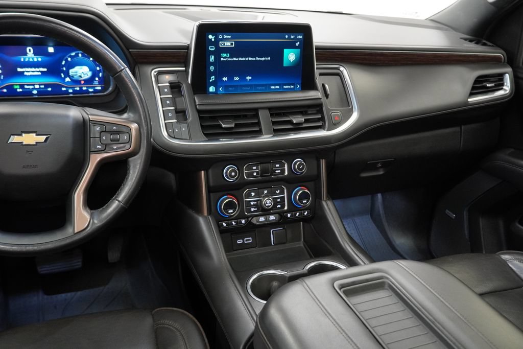 Used 2023 Chevrolet Suburban High Country AWD/4WD image 8
