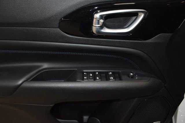 New 2026 Jeep Compass Latitude w/ Sun and Sound Group image 26