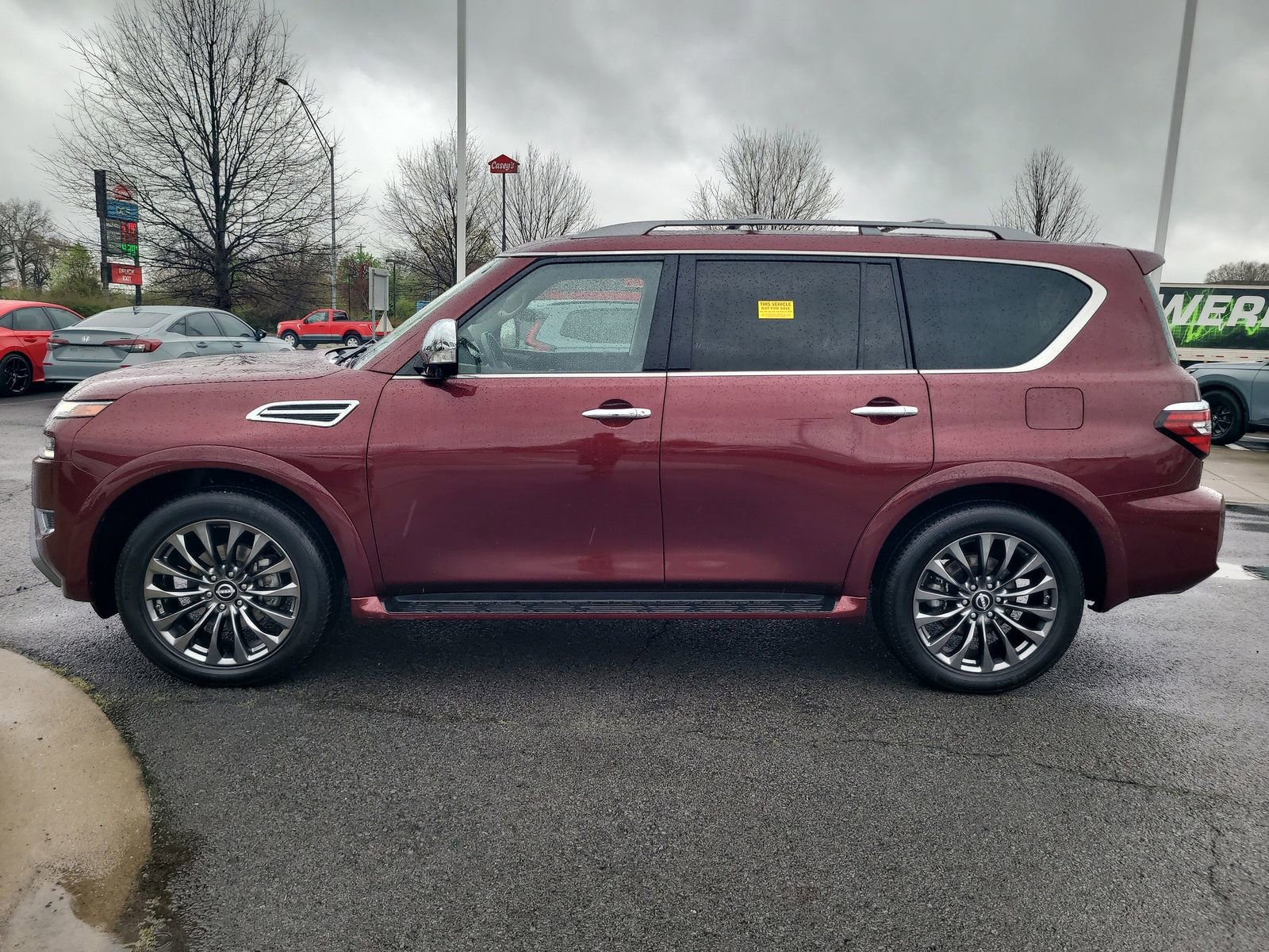 Used 2023 Nissan Armada Platinum w/ Captain's Chairs Package AWD/4WD image 6