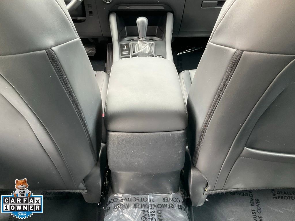 Used 2021 MAZDA MAZDA3 s FWD image 35