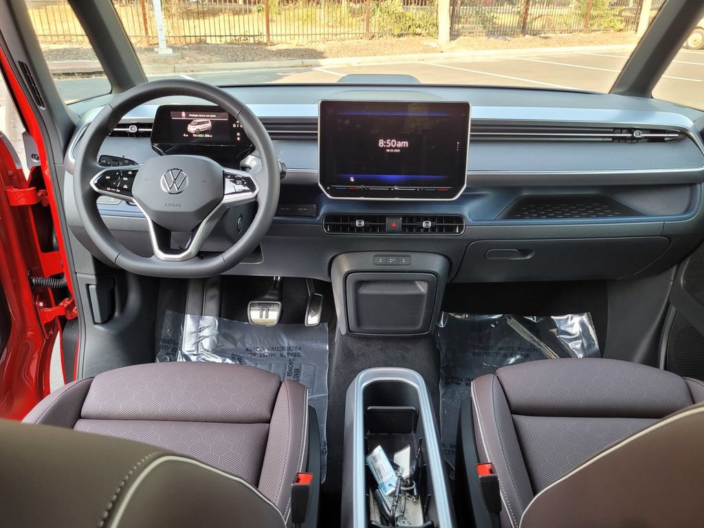 New 2025 Volkswagen ID. Buzz Pro S Plus RWD image 16