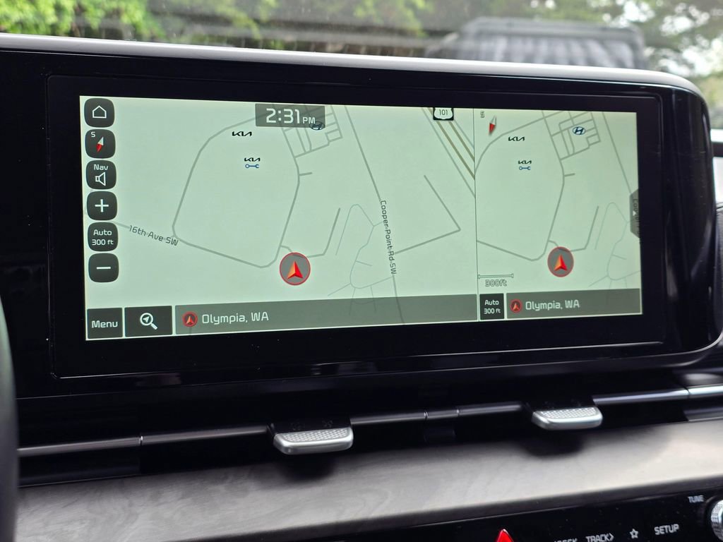 Used 2022 Kia Carnival SX FWD image 21