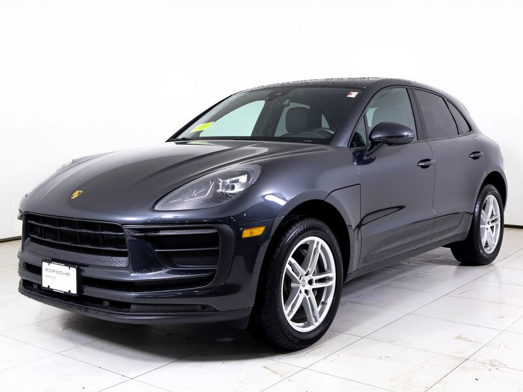 Certified 2022 Porsche Macan w/ Premium Package Plus image 1