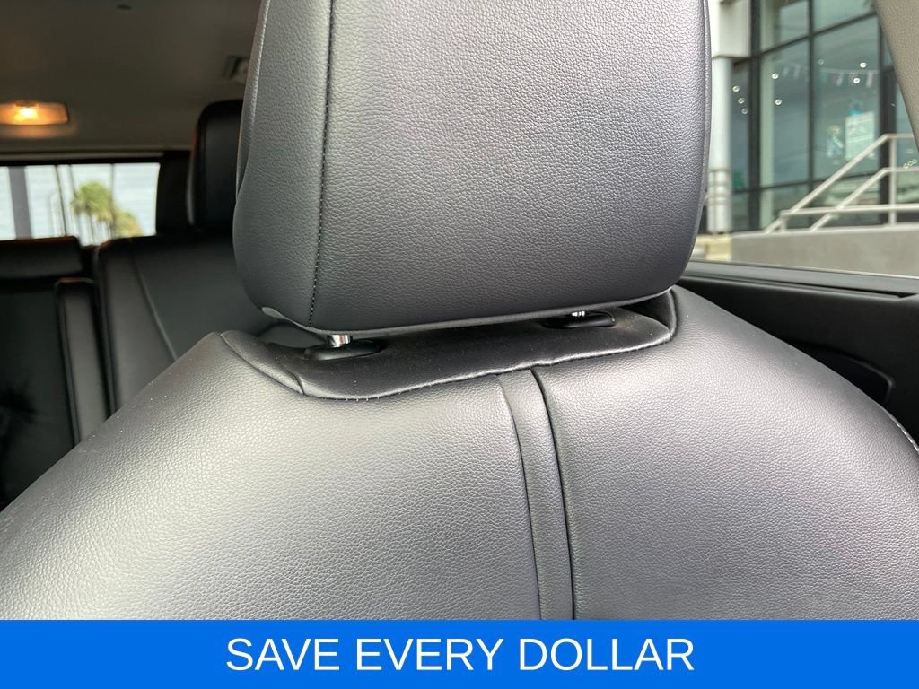 Used 2023 Toyota Highlander XLE FWD image 20