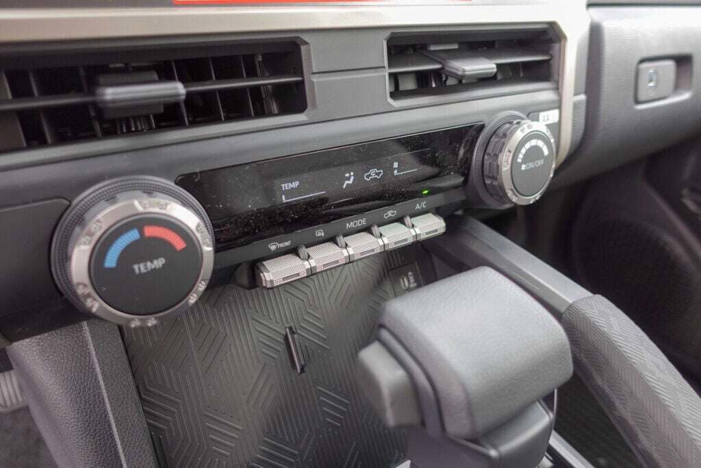 New 2025 Toyota Tacoma SR5 image 19