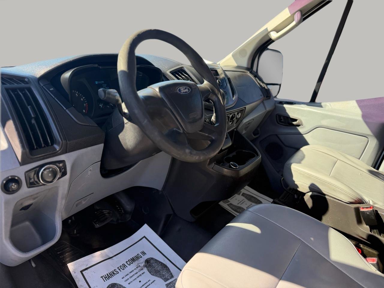 Used 2019 Ford Transit 350 XL image 17