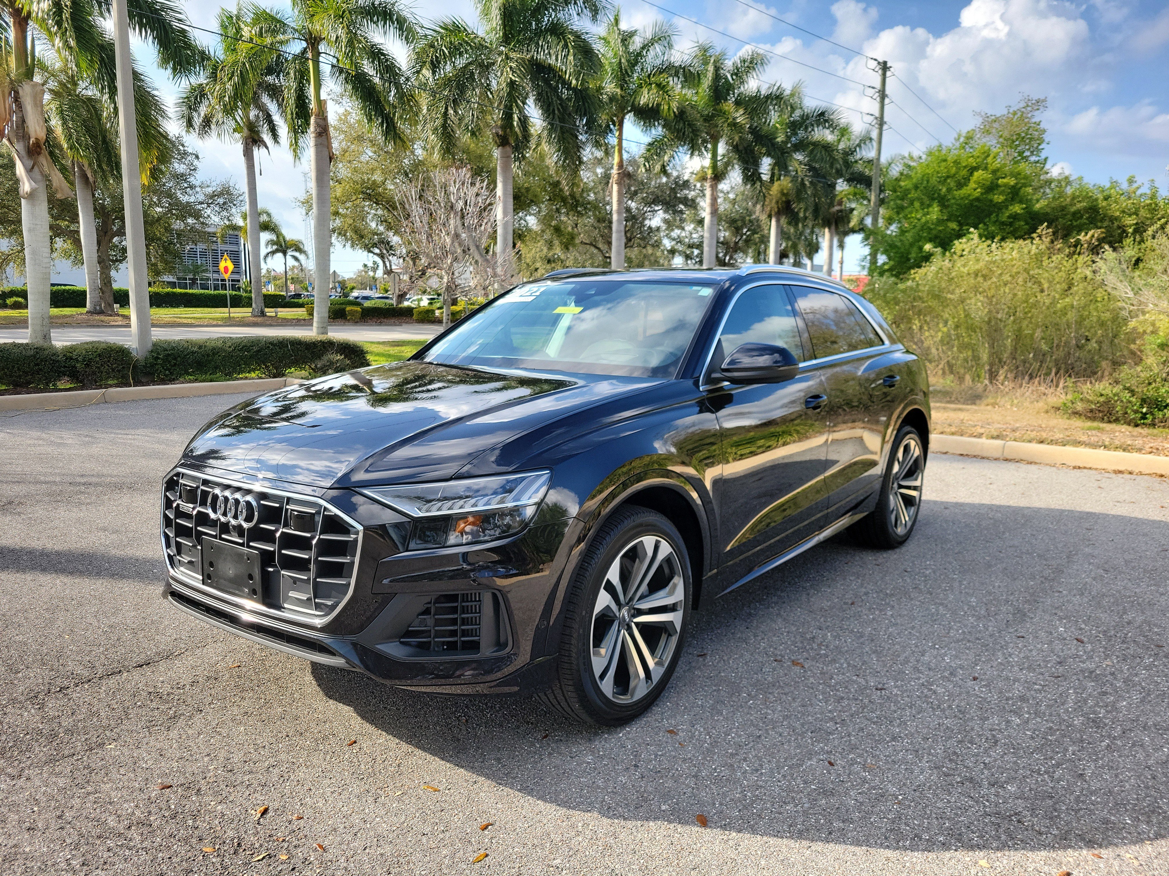 Used 2021 Audi Q8 Prestige image 8