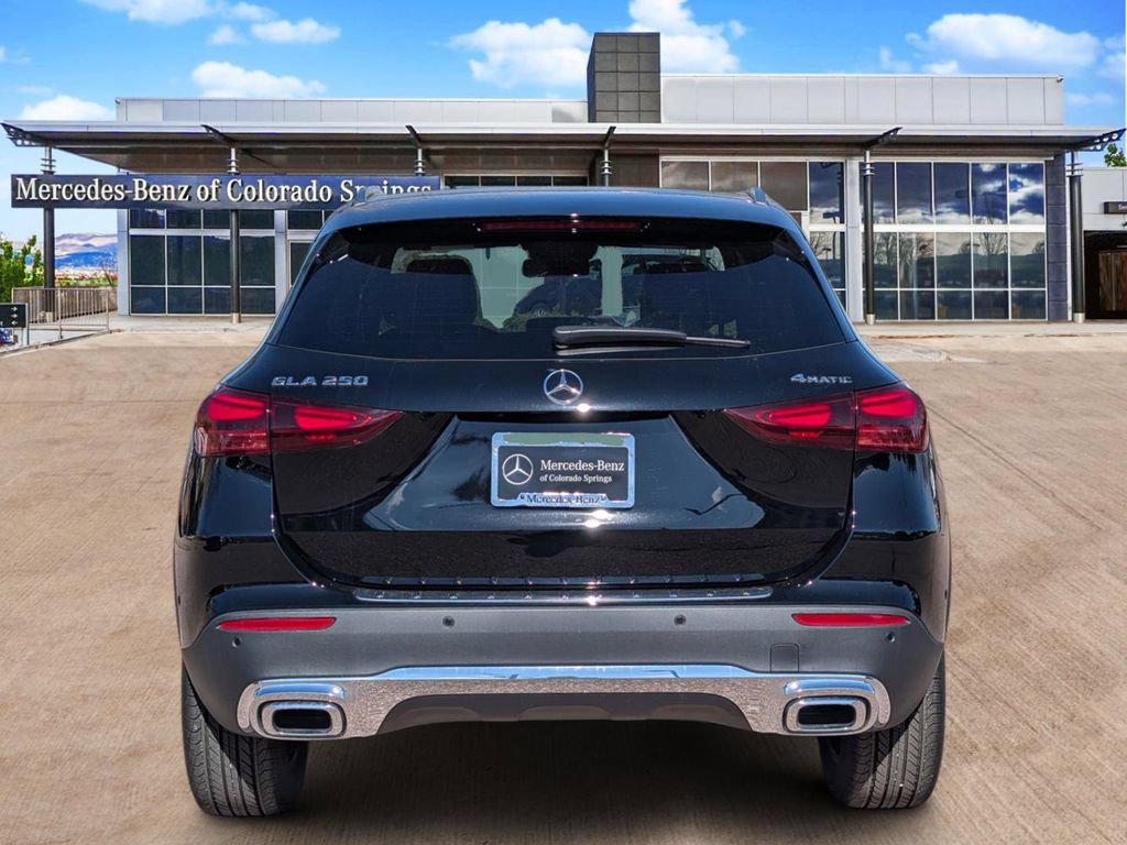 Used 2026 Mercedes-Benz GLA 250 4MATIC image 6