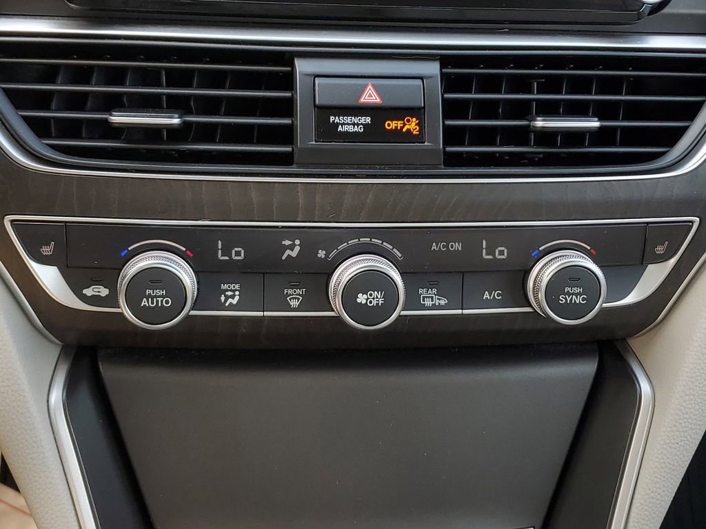 Used 2018 Honda Accord EX-L image 25