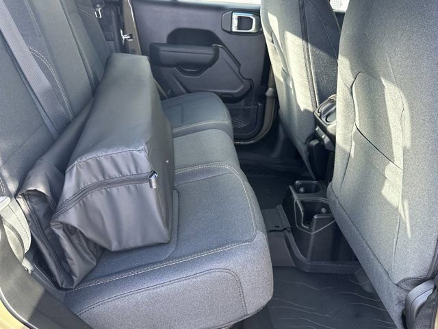 New 2026 Jeep Gladiator Sport AWD/4WD image 17