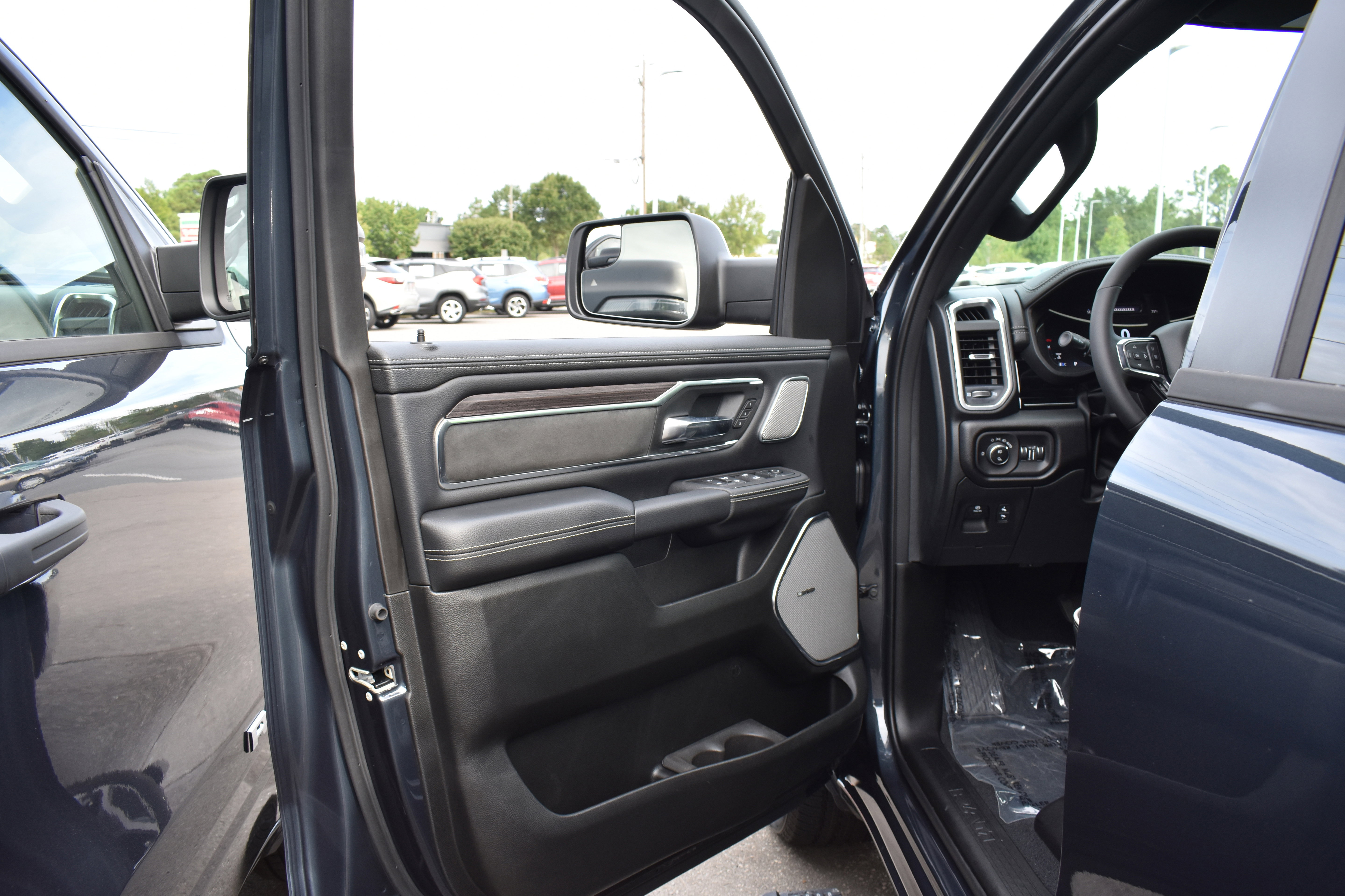 New 2026 RAM 1500 Laramie image 25