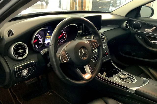 Used 2017 Mercedes-Benz C 300 Sedan image 7