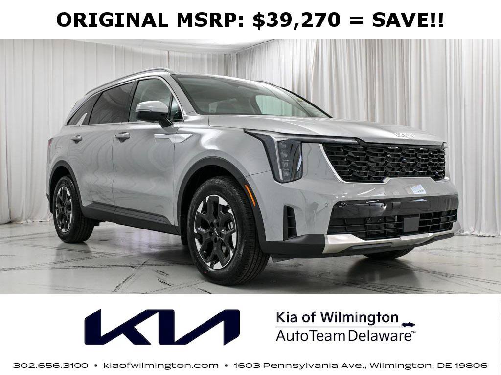 New 2026 Kia Sorento S