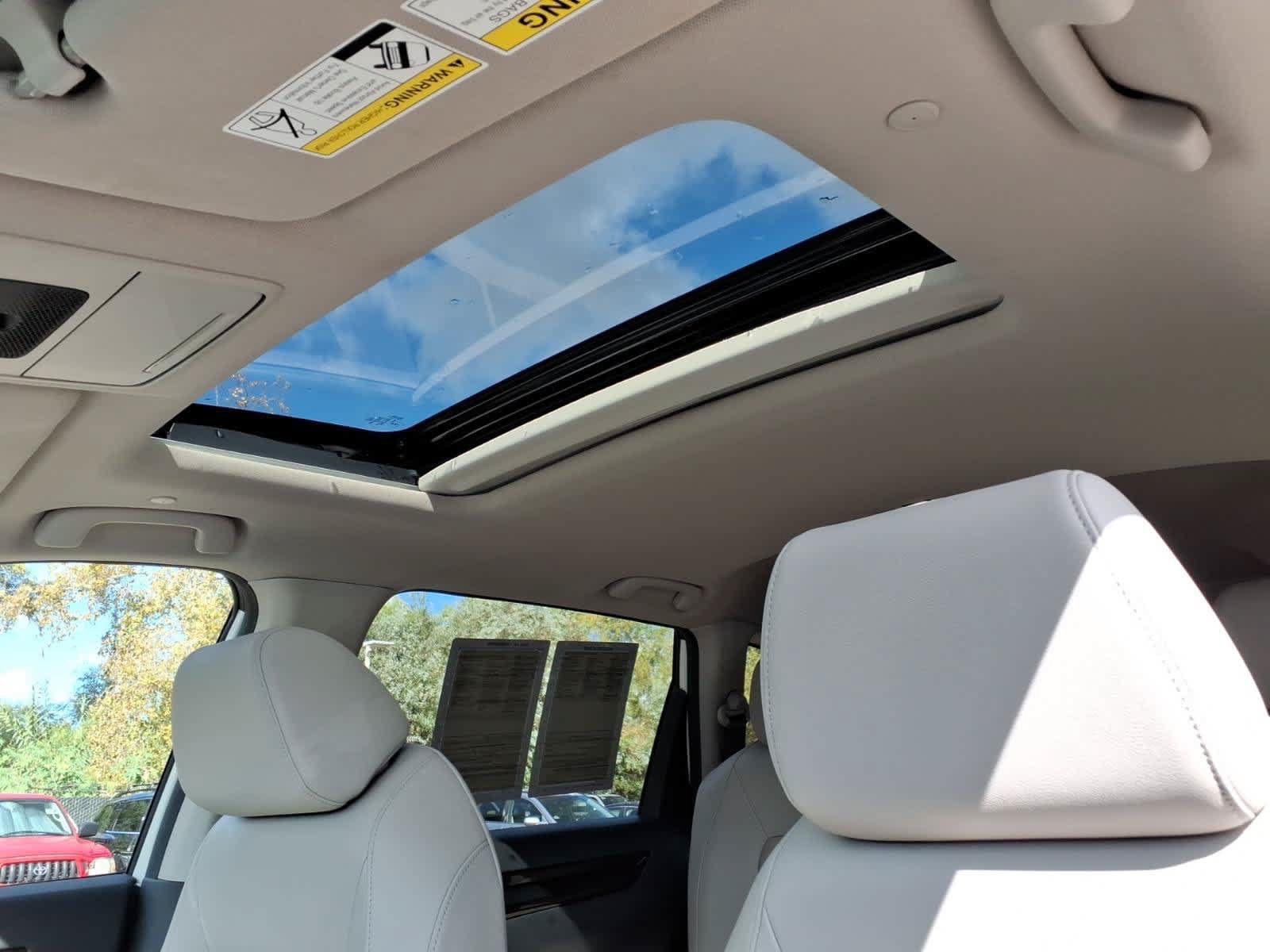 Used 2024 Honda CR-V EX-L image 15