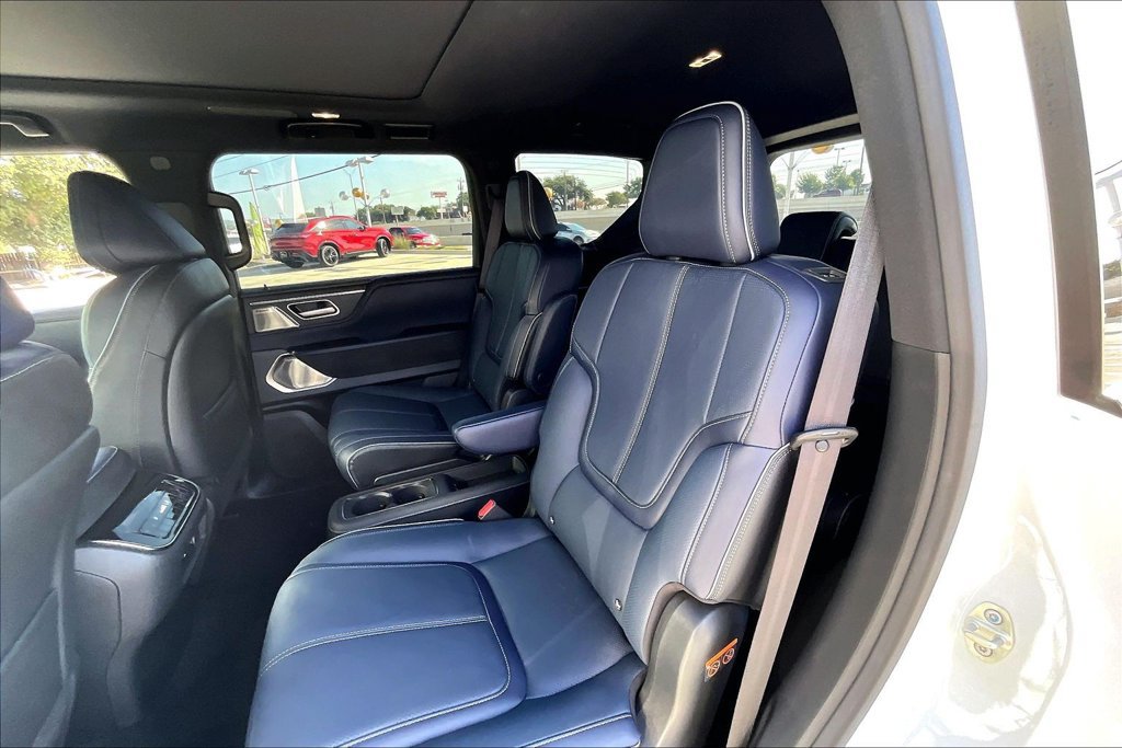 Used 2026 INFINITI QX80 4WD w/ Sport Exterior Package image 35