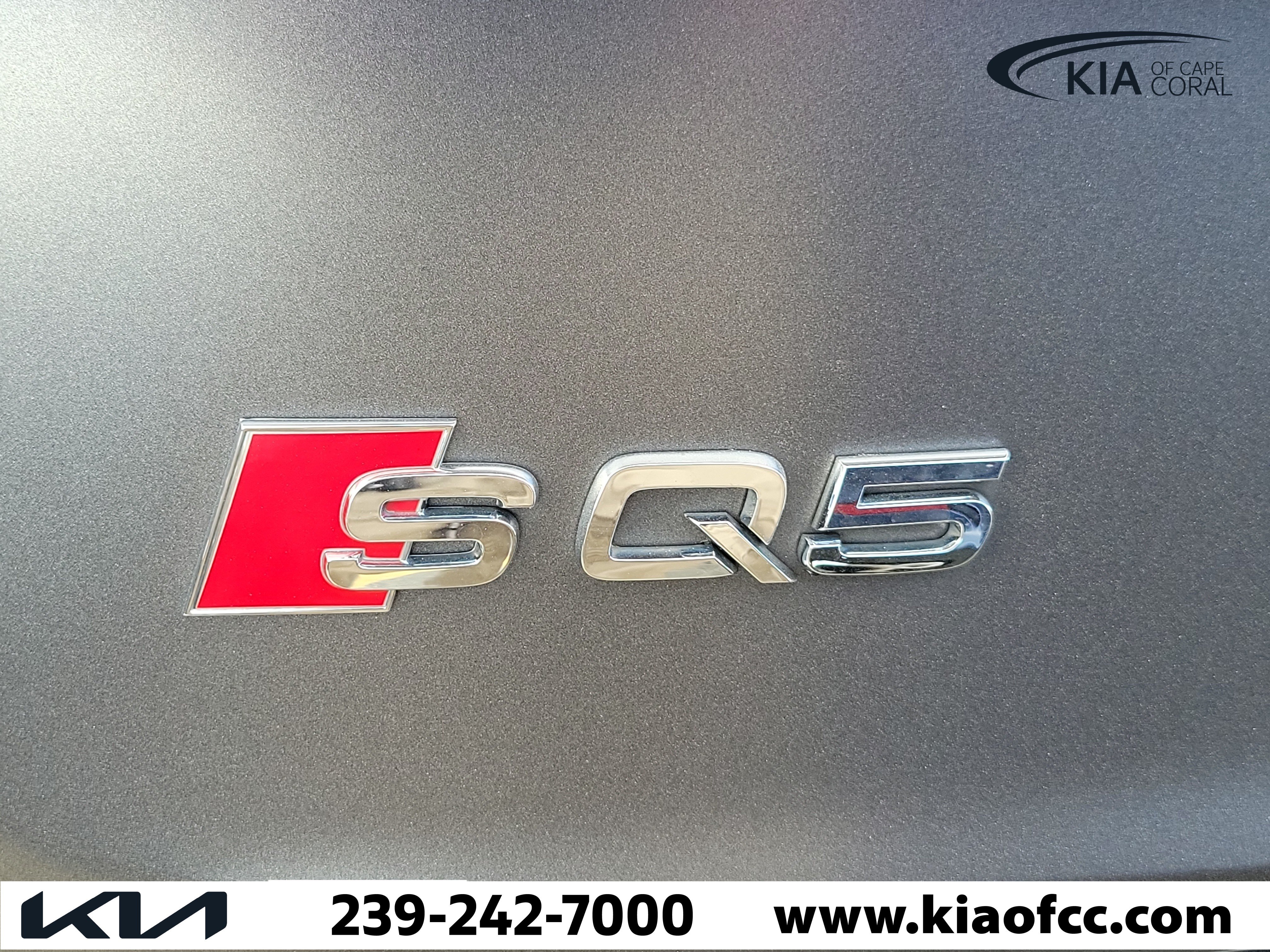 Used 2018 Audi SQ5 Premium Plus w/ S Sport Package AWD/4WD image 6