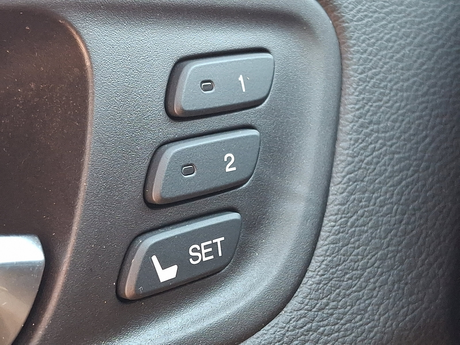 Used 2020 Acura MDX SH-AWD image 25