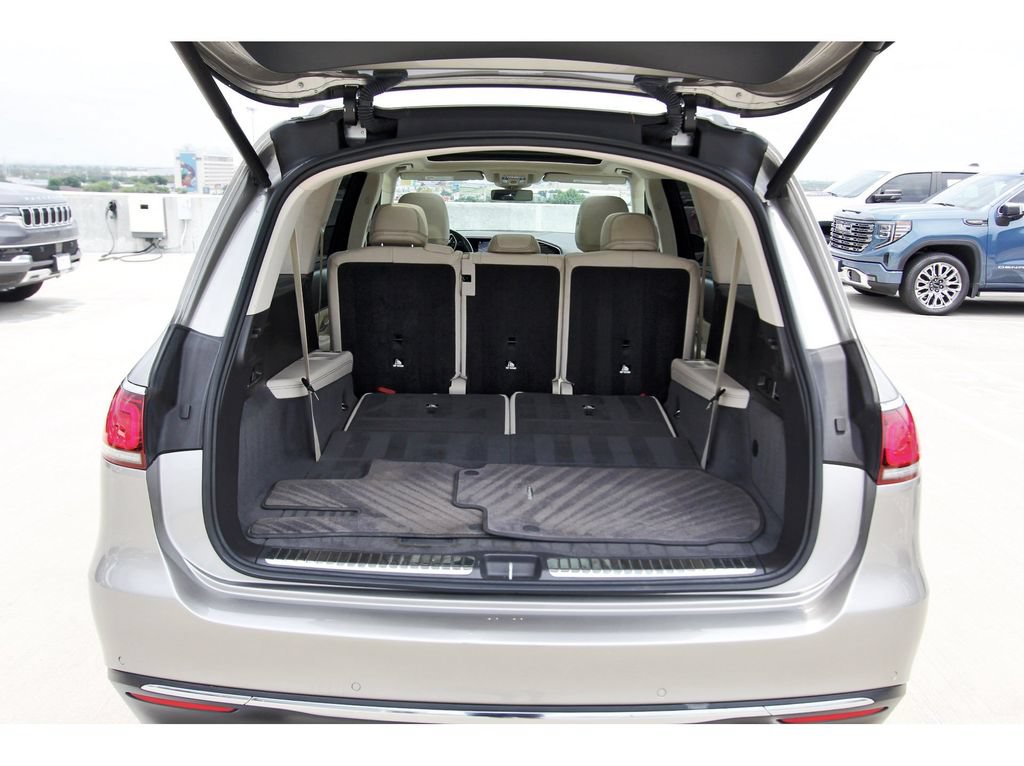 Used 2020 Mercedes-Benz GLS 450 4MATIC image 30