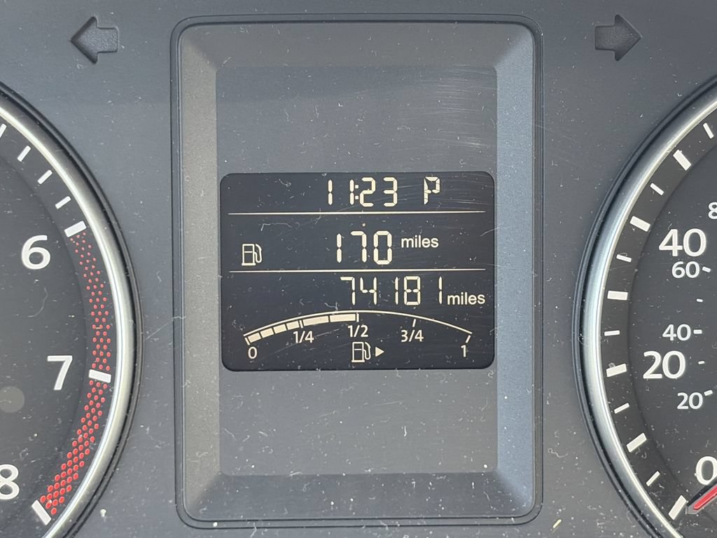 Used 2013 Volkswagen Jetta SE FWD image 9