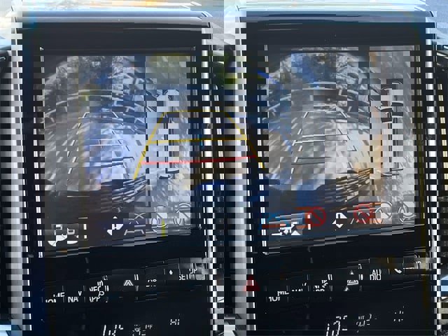 Used 2017 Toyota Land Cruiser image 17