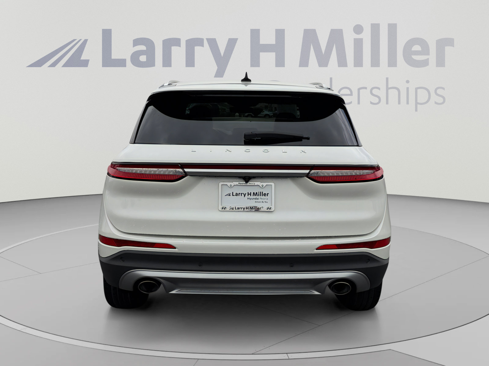 Used 2022 Lincoln Corsair Reserve FWD image 4