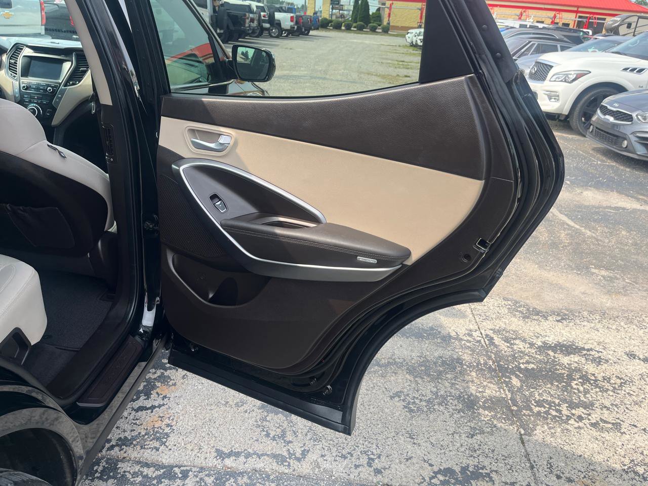 Used 2018 Hyundai Santa Fe Sport w/ 2.4L Value Package 02 image 14