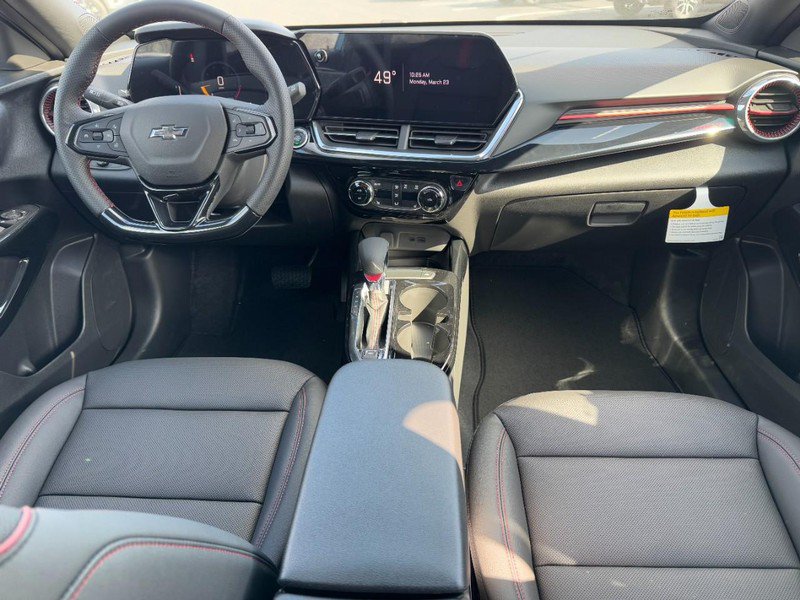 New 2026 Chevrolet Trax RS w/ Sunroof Package FWD image 7
