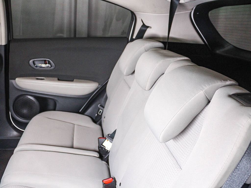 Used 2021 Honda HR-V LX image 19