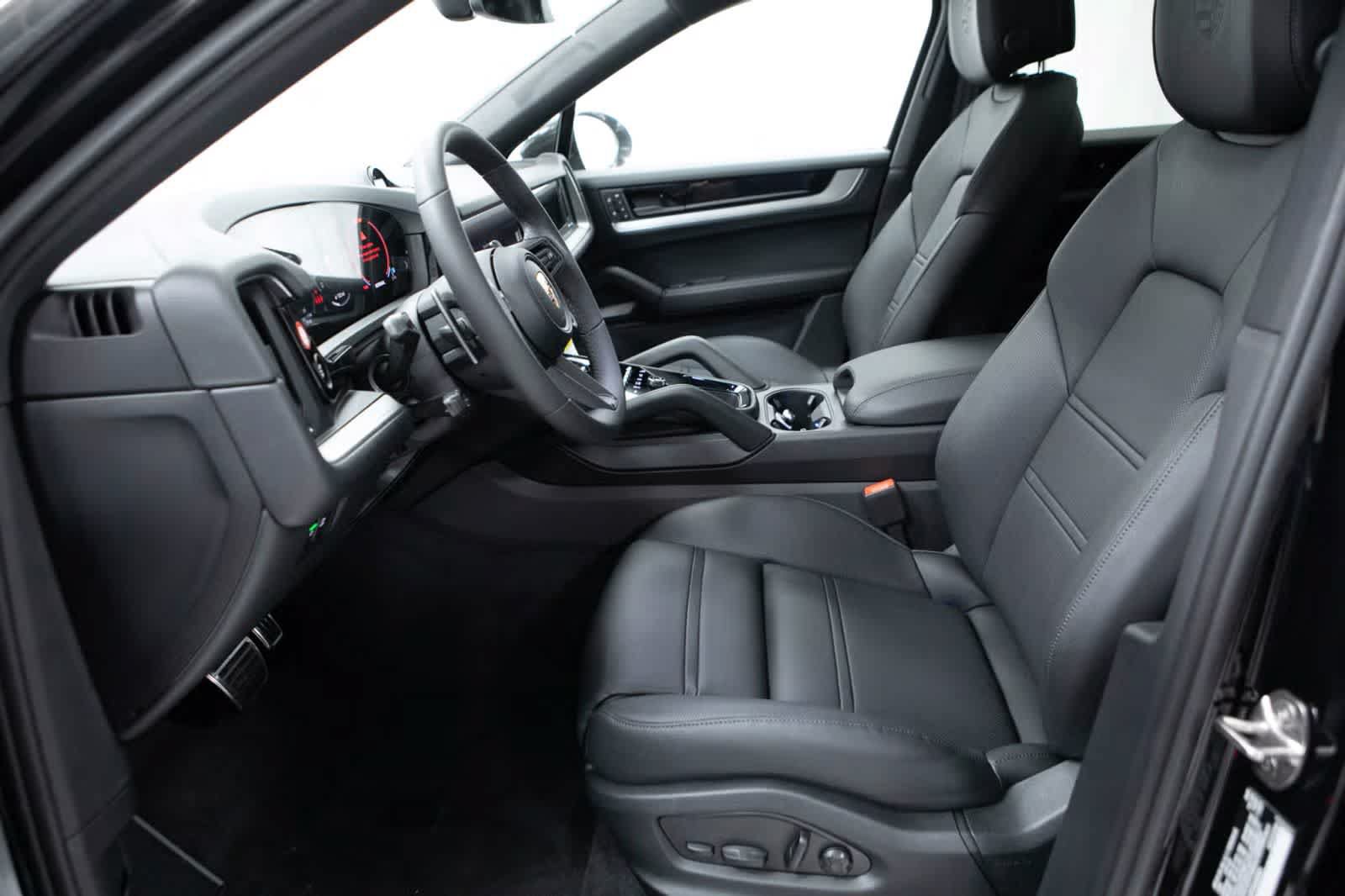 Certified 2026 Porsche Cayenne S AWD/4WD image 22