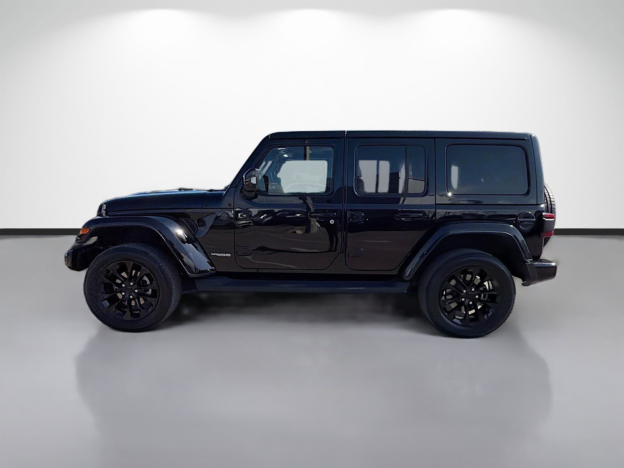 Used 2022 Jeep Wrangler Unlimited Sahara image 6