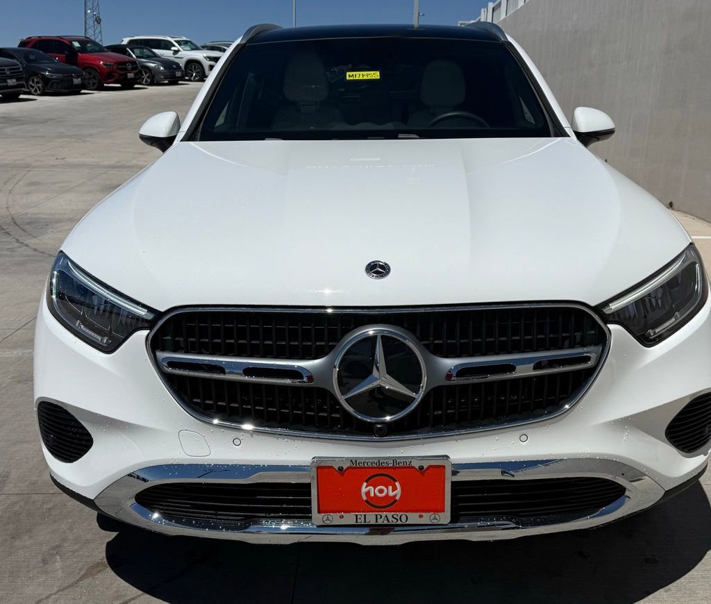 Used 2026 Mercedes-Benz GLC 300 4MATIC image 4