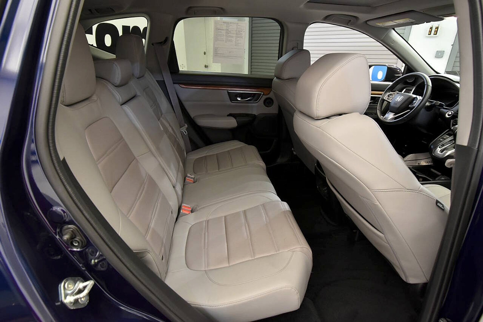 Used 2019 Honda CR-V Touring image 18
