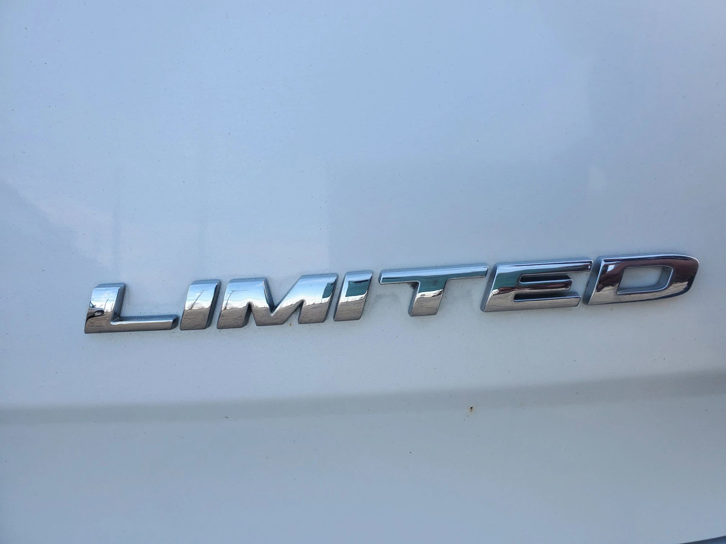 Used 2011 Ford Taurus Limited w/ 303A Rapid Spec Order Code image 14