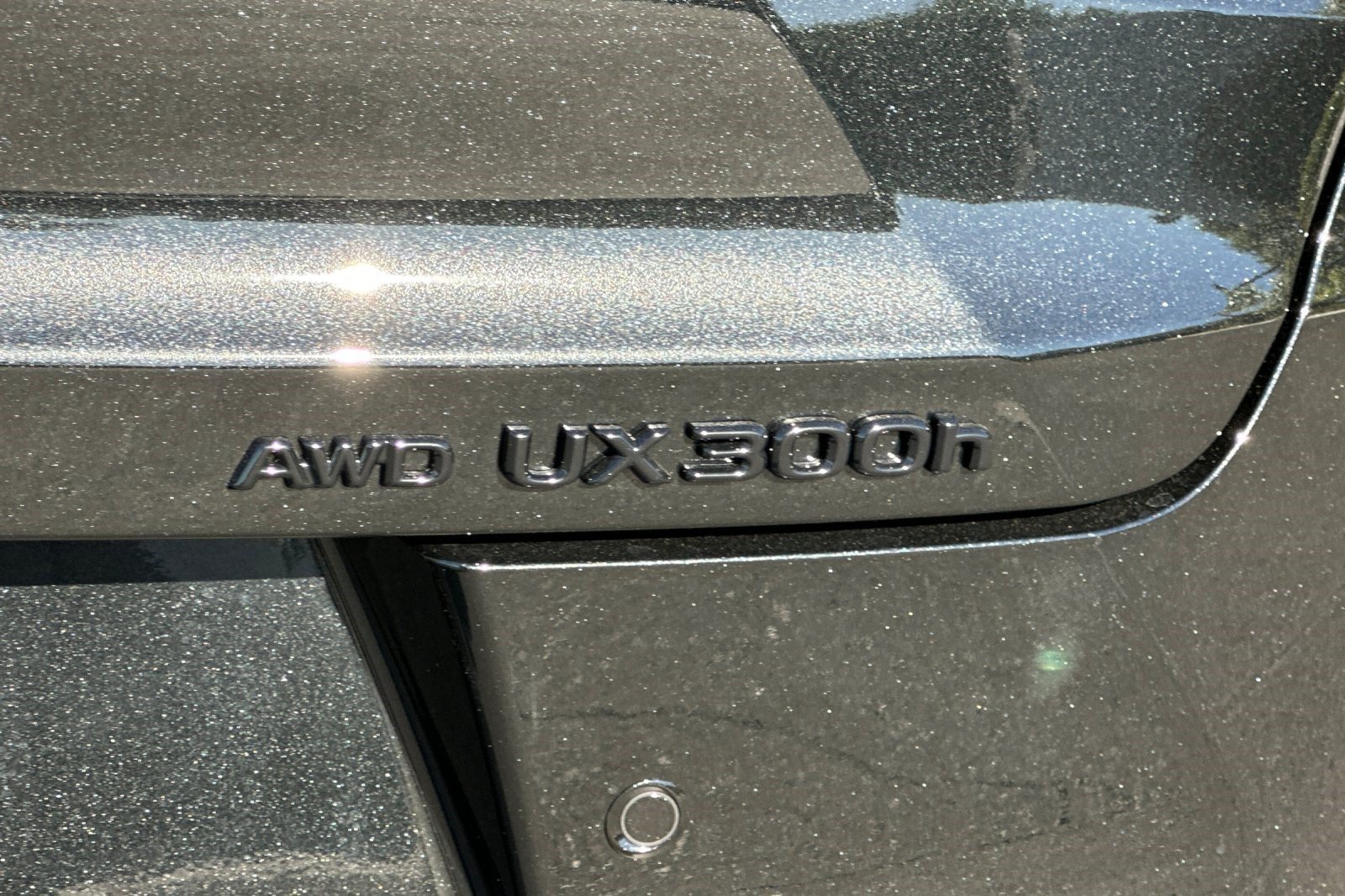 New 2026 Lexus UX 300h AWD w/ Accessory Package (2T) image 25