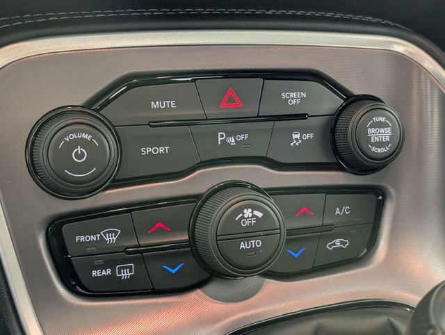 Used 2022 Dodge Challenger R/T w/ Blacktop Package image 21