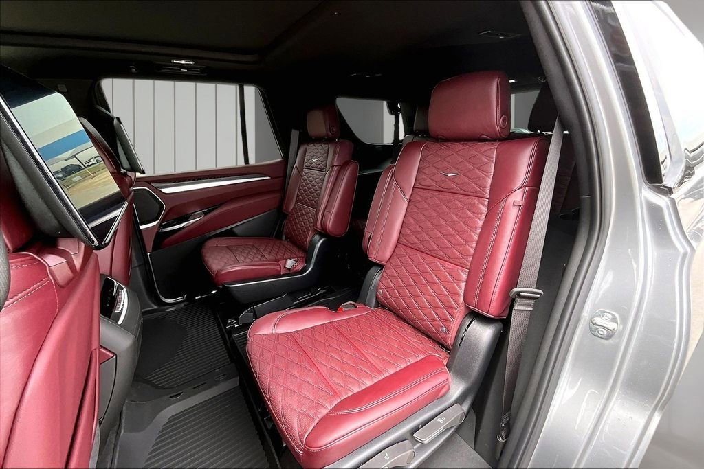 New 2026 Cadillac Escalade Sport w/ Touring Package AWD/4WD image 10