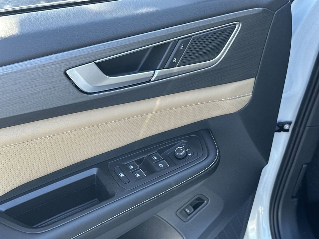 New 2026 Volkswagen Atlas Cross Sport SE image 13