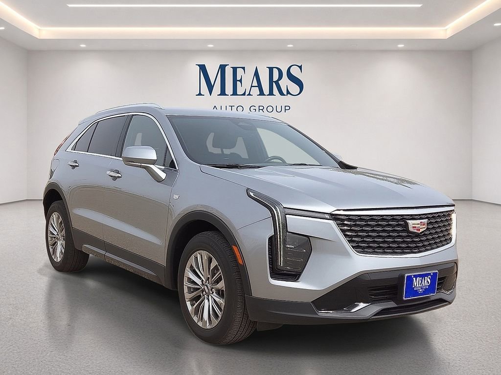 Used 2024 Cadillac XT4 Premium Luxury AWD/4WD image 7