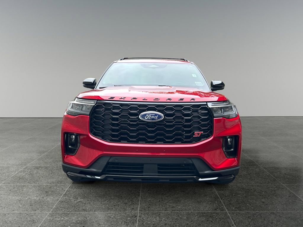 Used 2025 Ford Explorer ST w/ Sun And Sound Package AWD/4WD image 2