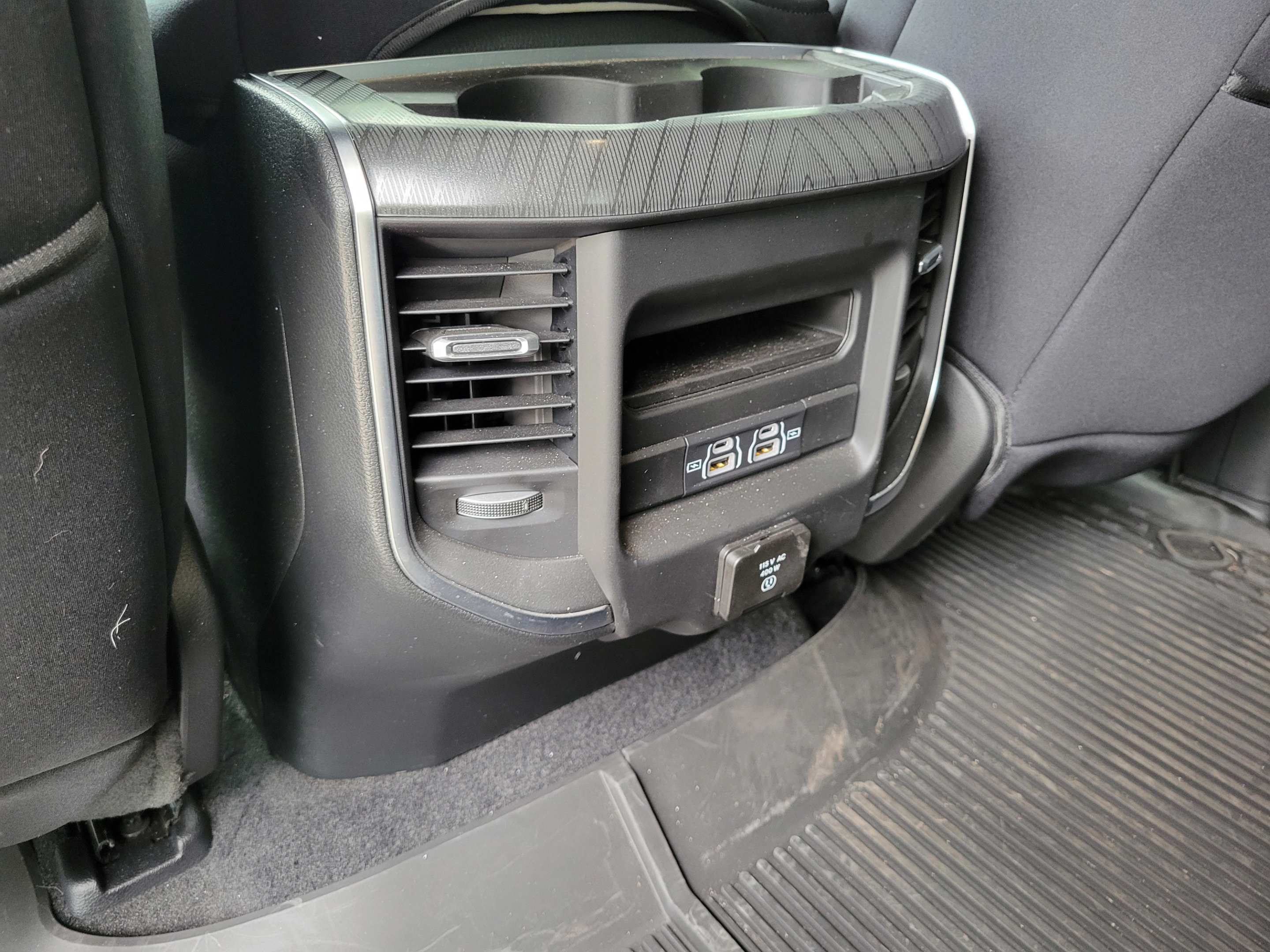 Used 2025 RAM 1500 Big Horn AWD/4WD image 11