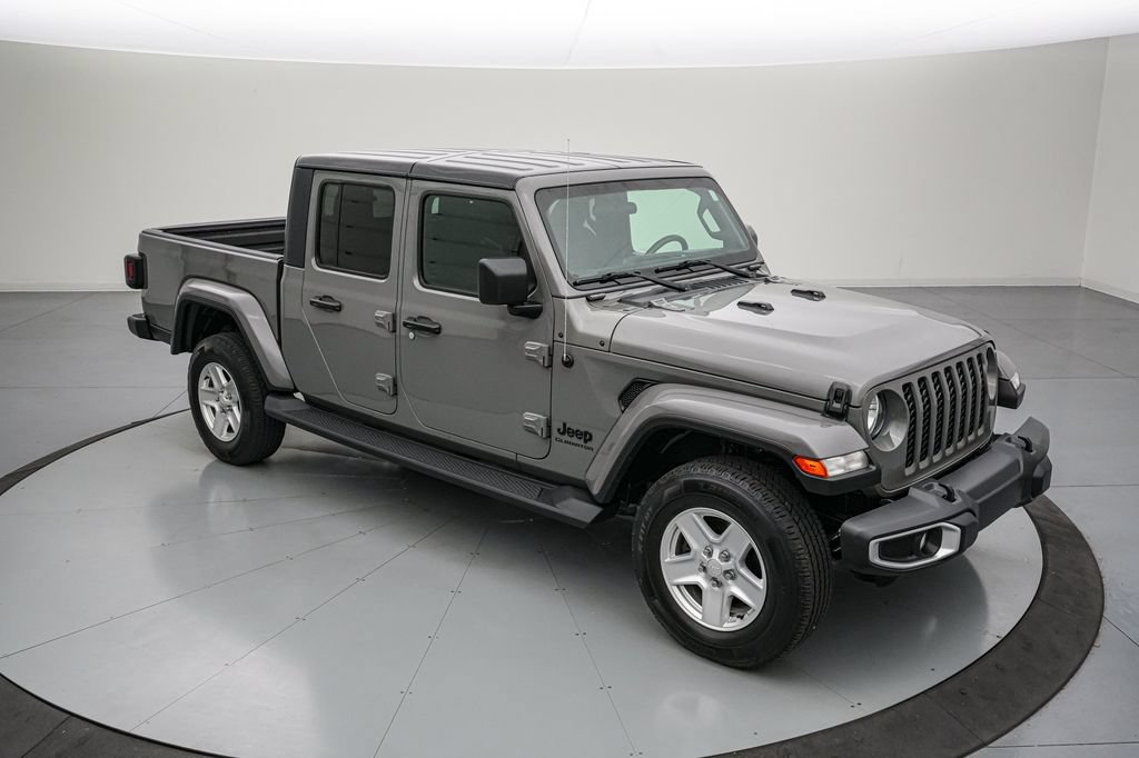 Used 2021 Jeep Gladiator Sport AWD/4WD image 2